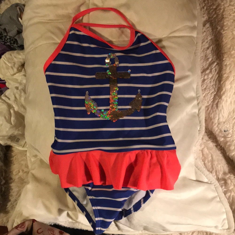 Girls 1-piece swim suit